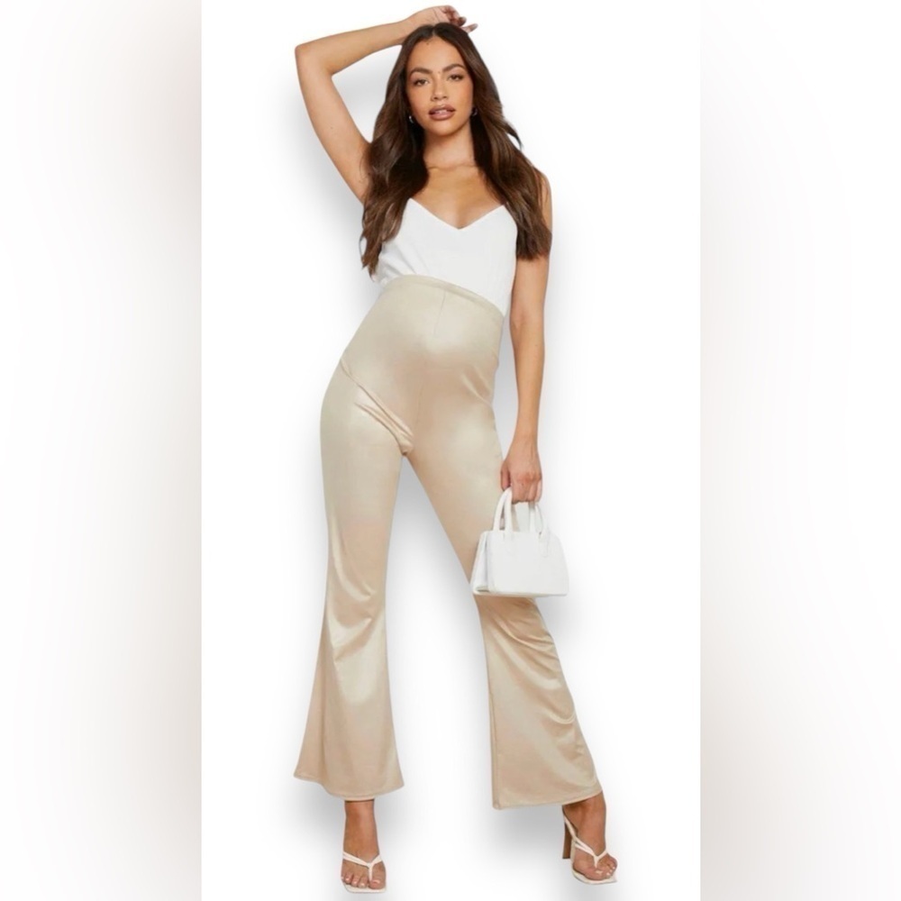 Boohoo Women’s Size 8 Maternity Leather Look Flare Legging • Elastic Waistband
